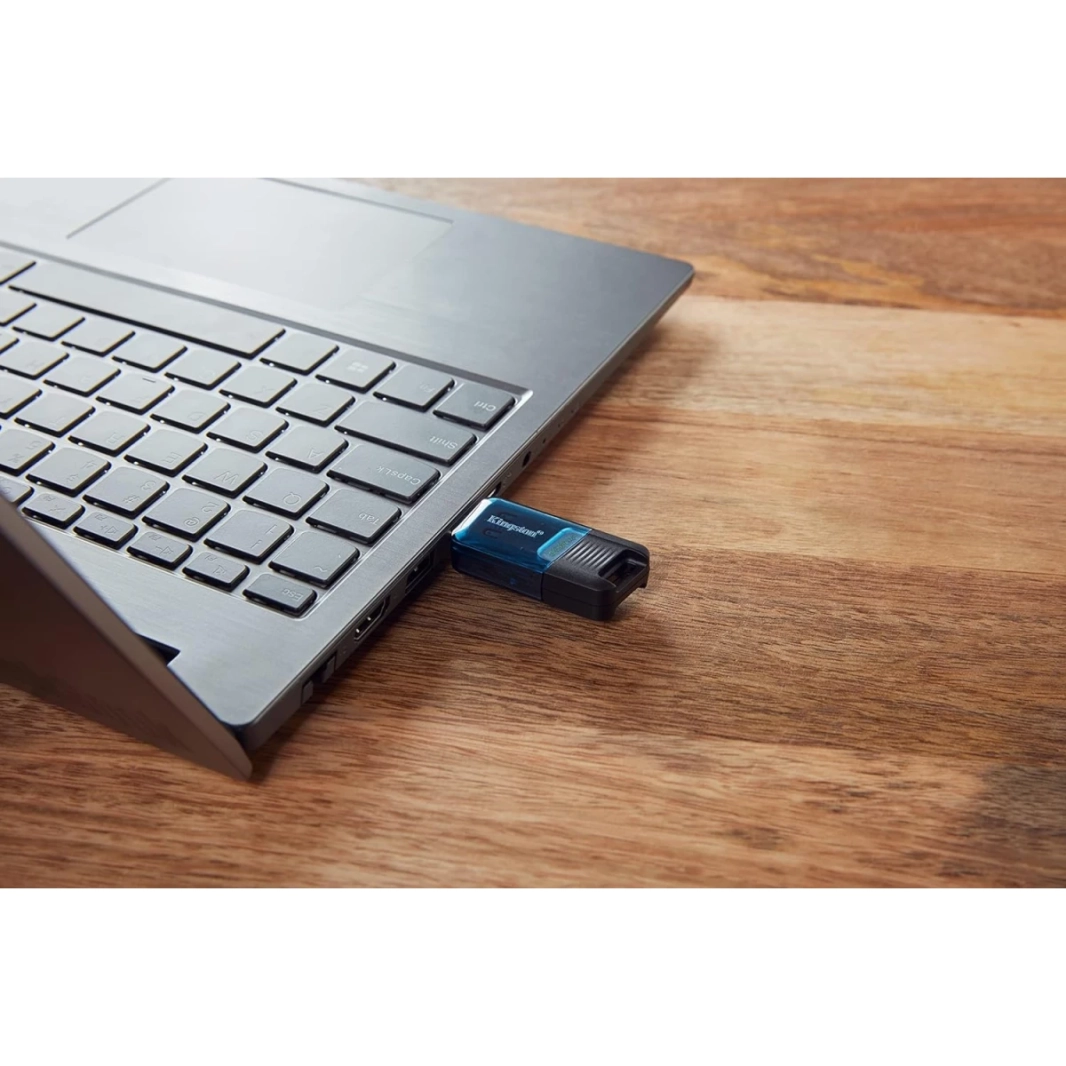 Kingston DataTraveler 80 M 256GB USB-C Flash Drive USB 3.2 Gen 1 حتى 200 ميجابايت/ثانية