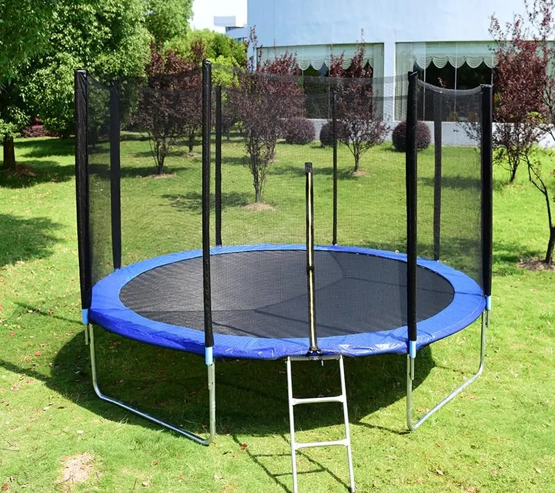 Trampoline with net