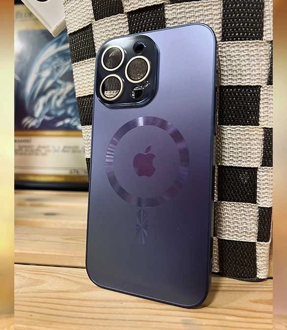iPhone 12 Pro Magnetic Case - Purple