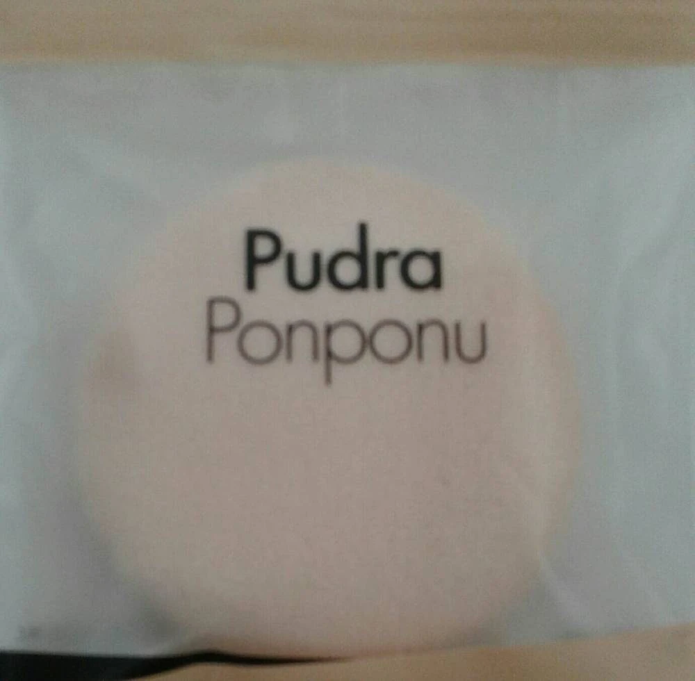 lionesse powder ponpon cr-02