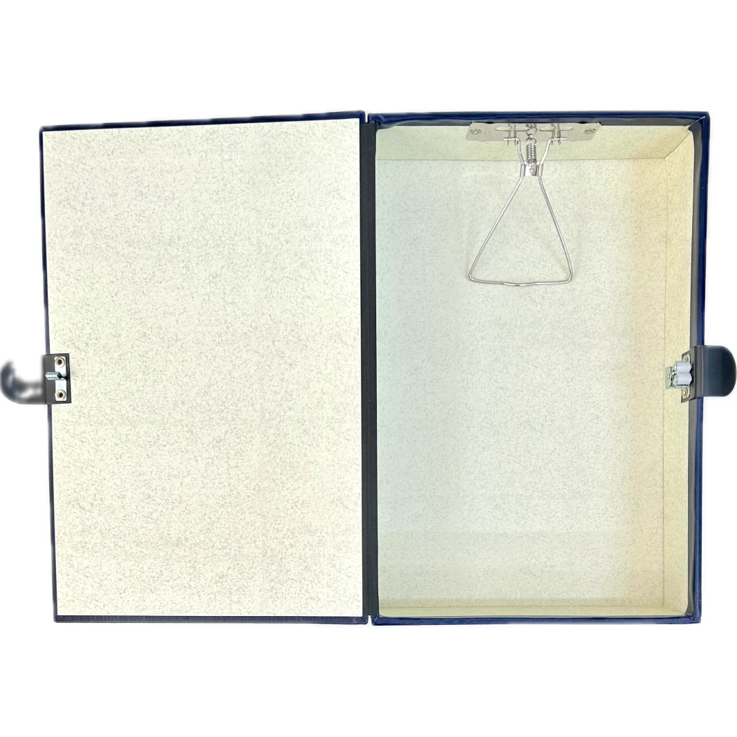 صندوق أرشيف من مادة PVC من Bassile مع مشبك وغطاء 37x24x7.5 سم