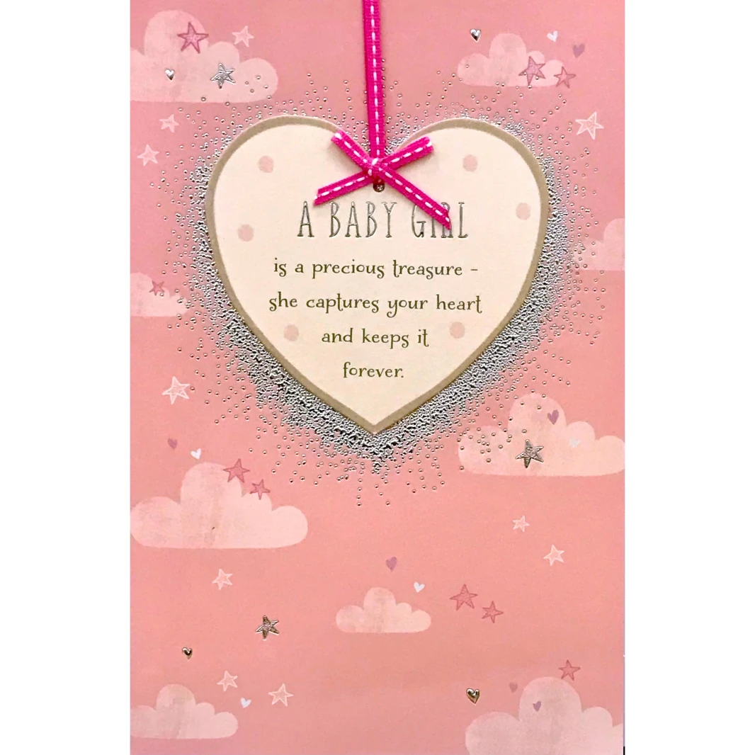 بطاقة تهنئة بمولود جديد من UK Greetings مقاس 21×14 سم مع هدية تذكارية قابلة للفصل ومغلف