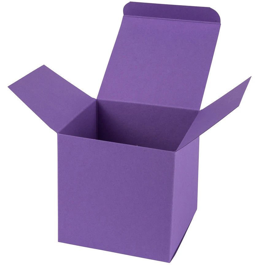 صناديق هدايا مكعبة ملونة من Bunt Box مقاس 14x14x14 سم