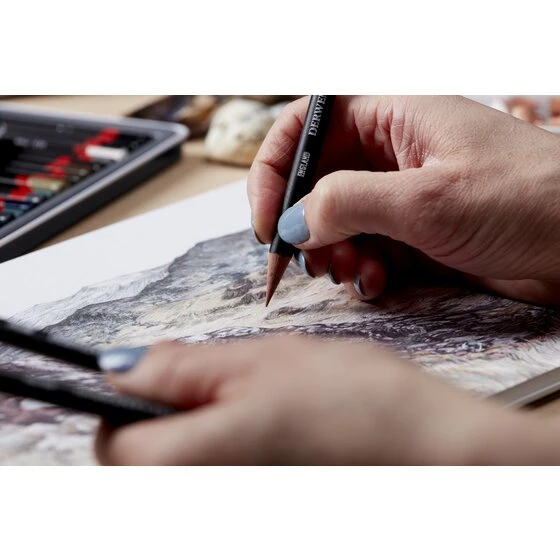 أقلام رسم فحم احترافية قابلة للذوبان في الماء من Derwent Tinted Charcoal - مجموعة من الصفيح