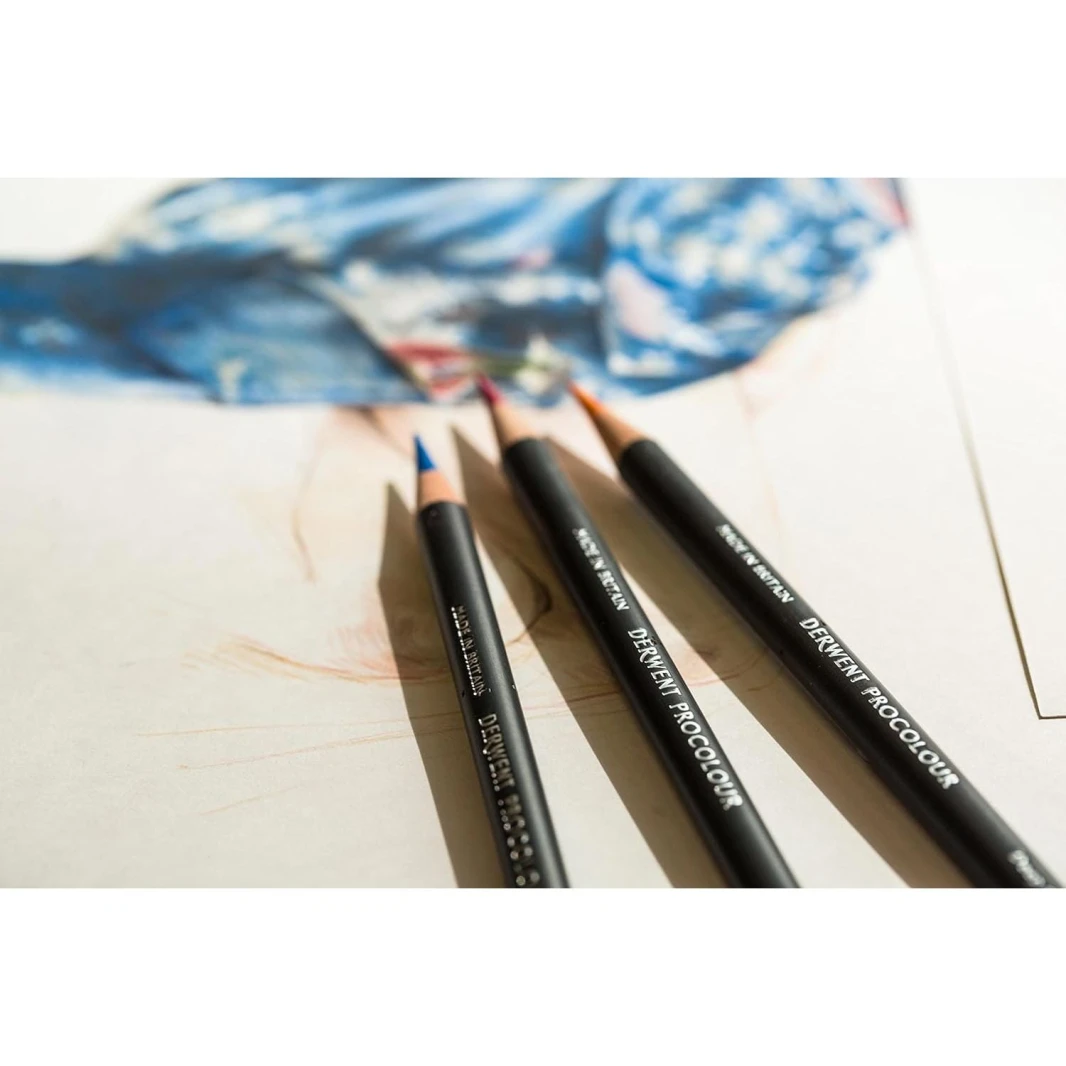 Derwent Procolour Pencils 4mm Round Core Premium Core Strength Smooth Texture Ideal For Fine Art Drawing & Colouring Professional Quality - Tin Set