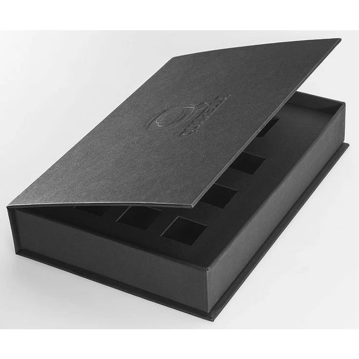 Favini Burano Black Paper 90g A4 - Pack of 50