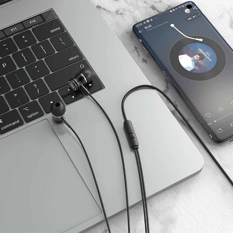 سماعات أذن Havit E303P مع ميكروفون - أسود