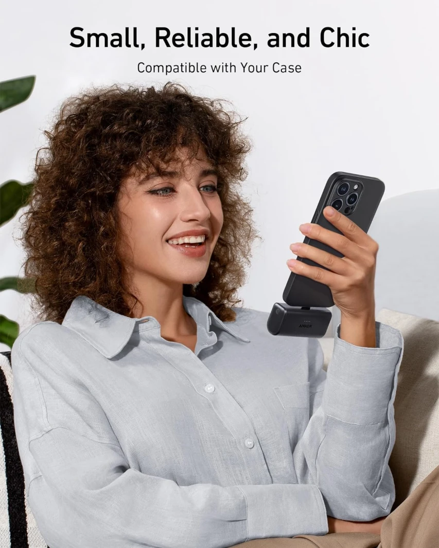 باور بانك أنكر نانو 5,000 مللي أمبير 22.5 واط مع موصل USB-C قابل للطي مدمج - أبيض