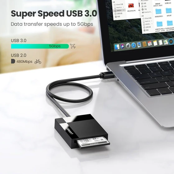 قارئ بطاقات 4 في 1 USB 3.0 SD/TF من UGREEN