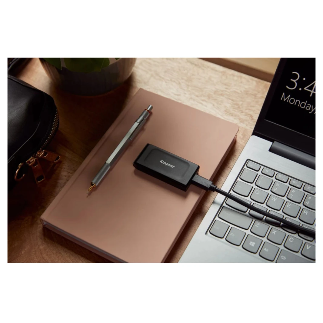 Kingston XS1000 2TB: SSD خارجي عالي الأداء | اتصال USB-C