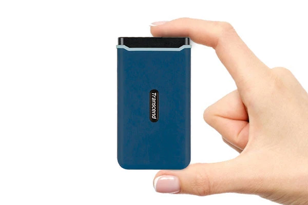 وحدة تخزين SSD محمولة TRANSCEND ESD370C بسعة 500 جيجابايت
