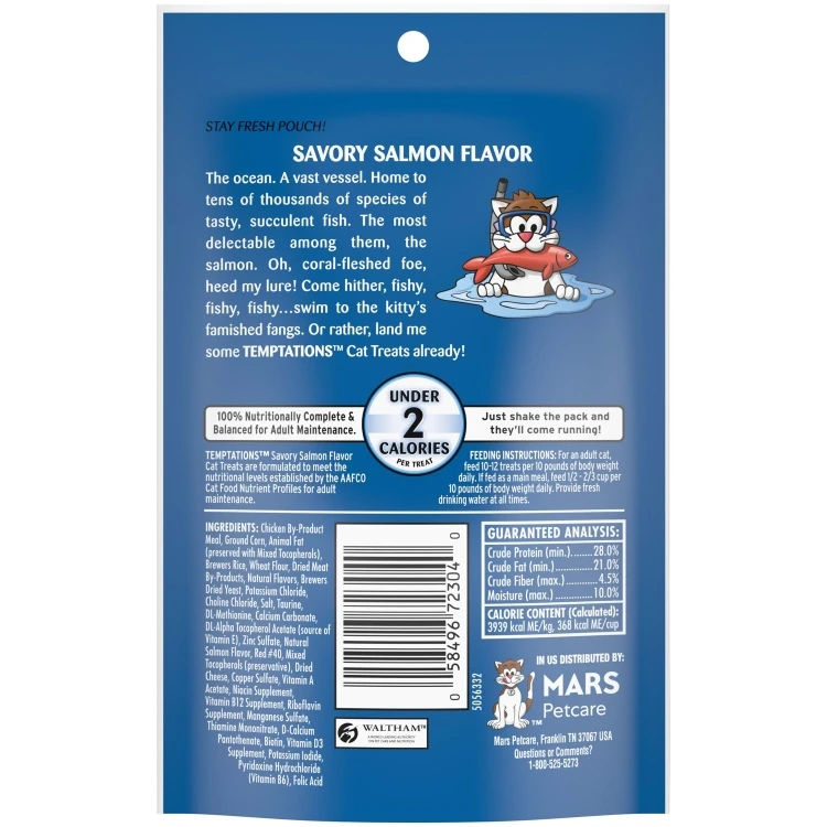 Classic cat treats with delicious salmon flavour