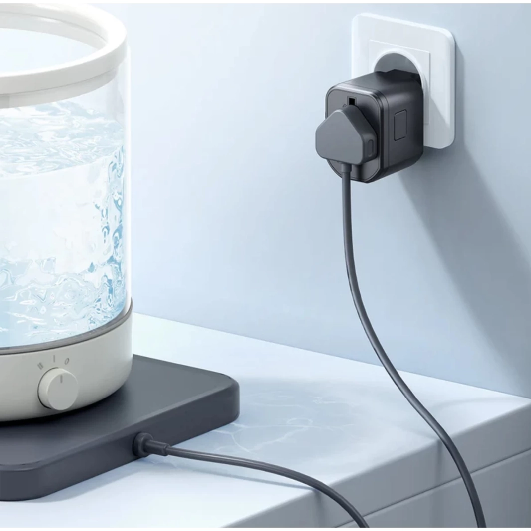 محول سفر عالمي PD 33 وات CP-4290 PD من Mcdodo - أسود