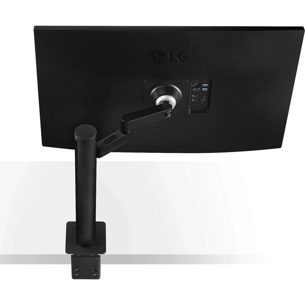شاشة LG 32UN880-B UltraFine Display Ergo UHD 4K IPS مقاس 32 بوصة مع توافق HDR 10 وتوصيل USB Type-C - أسود
