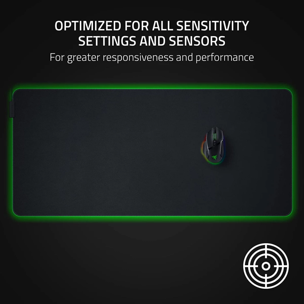 لوحة ماوس Razer Goliathus Chroma 3XL ذات سطح من القماش المزخرف بتقنية Micro-Textured Chroma RGB مُحسَّنة لجميع إعدادات الحساسية والمستشعرات