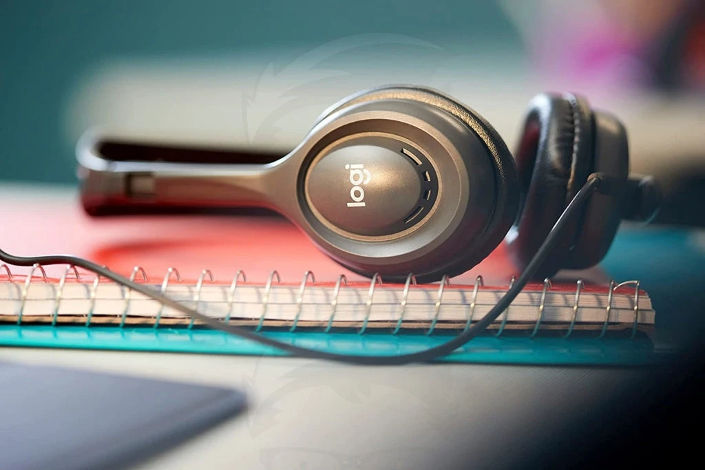 سماعة الرأس ستيريو Logitech H111