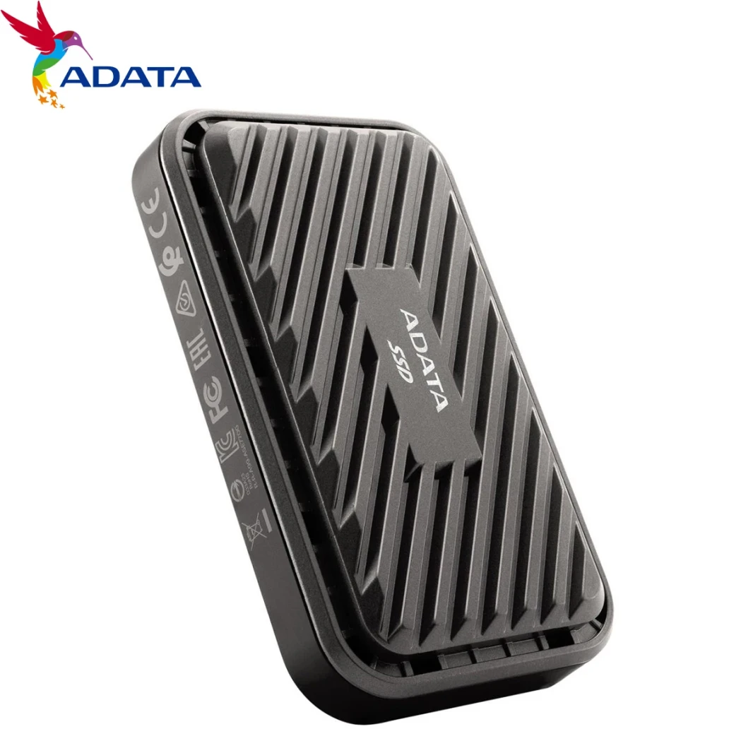 وحدة تخزين SSD خارجية ADATA RGB SE770G بسعة 512 جيجابايت ومنفذ USB3.2 Type-C لنقل البيانات بسرعة للألعاب والأغراض الشخصية