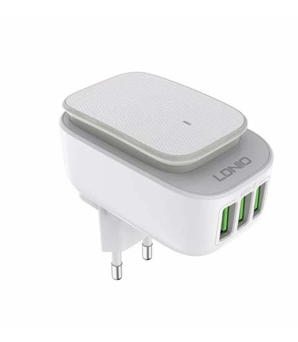 LDNIO A3305 Fast Charger 3 USB Port Adapter with LED Light + iPhone Cable