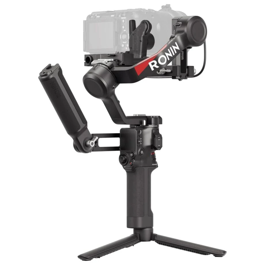 مثبت DJI RS 4 Combo ثلاثي المحاور للكاميرات DSLR والكاميرات عديمة المرآة