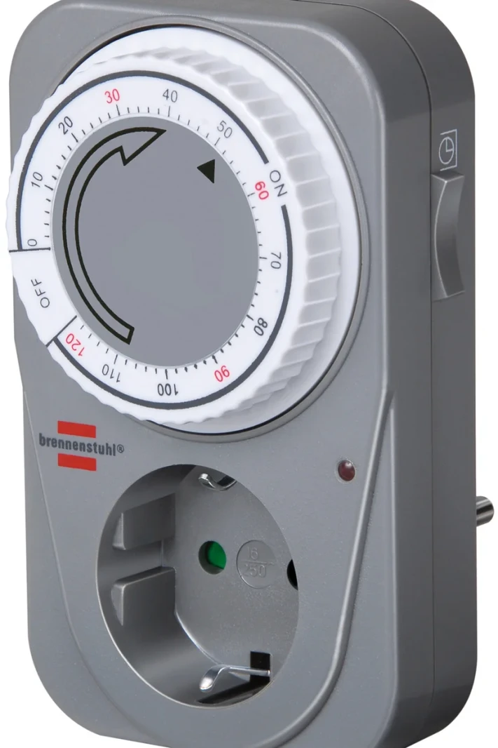 Electric socket with a manual temporary