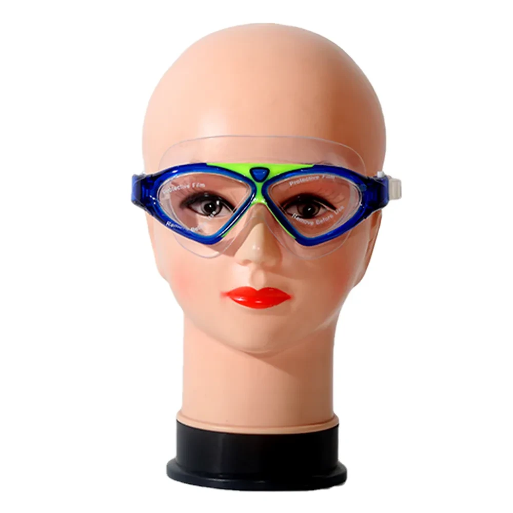 نظارة سباحة للأطفال بعدسات واسعة من LIPHS