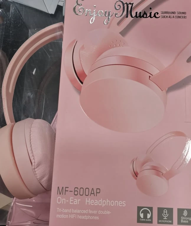 MF-600AP على سماعة الأذن هيفي
