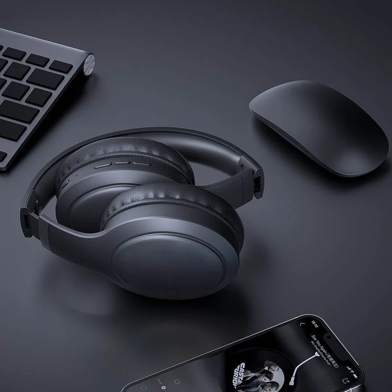 HAVIT FOLDABLE DESIGN WIRELESS HEADPHONE EQ MODE - 20 HOURS
