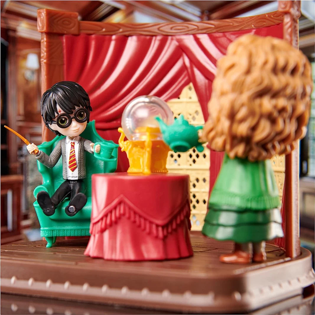 Ww Magical Minidivinationplyst-Profr Trelawney & Harry
