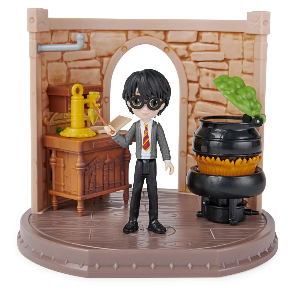 Wizarding World Magical Mini Classroom Playset Potions