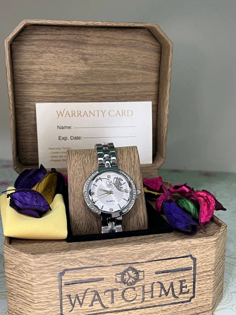 women watch