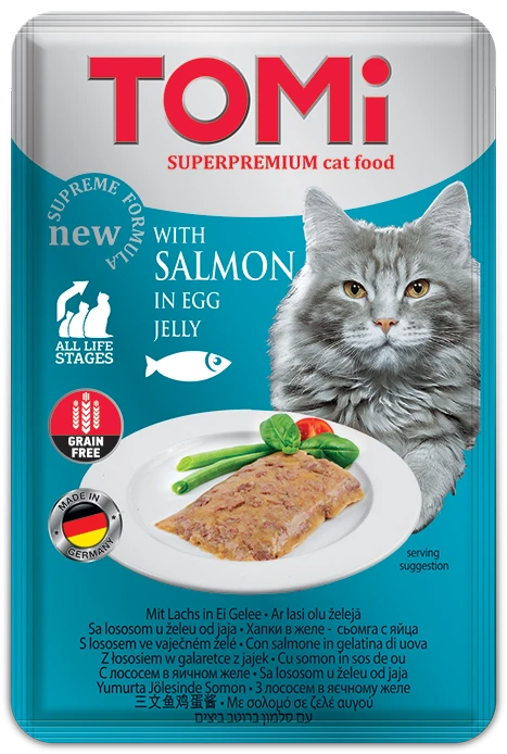 Tommy salmon with eggs in the generation
