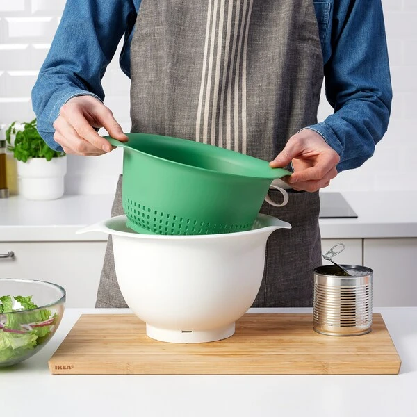 Colander, bright green,