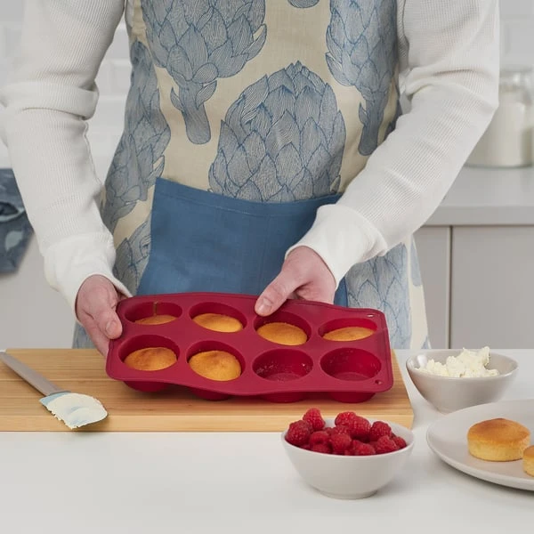 Muffin mould, dark red,