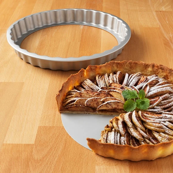 Pie dish, silver-colour,