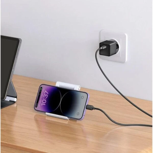 Mcdodo CH-3771 20W 1C GAN Fast Charger Type-c Dynamic detect for smart charging