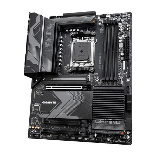 Gigabyte X670 Gaming X AX DDR5 WiFi & Bluetooth اللوحة الأم - لـ AMD