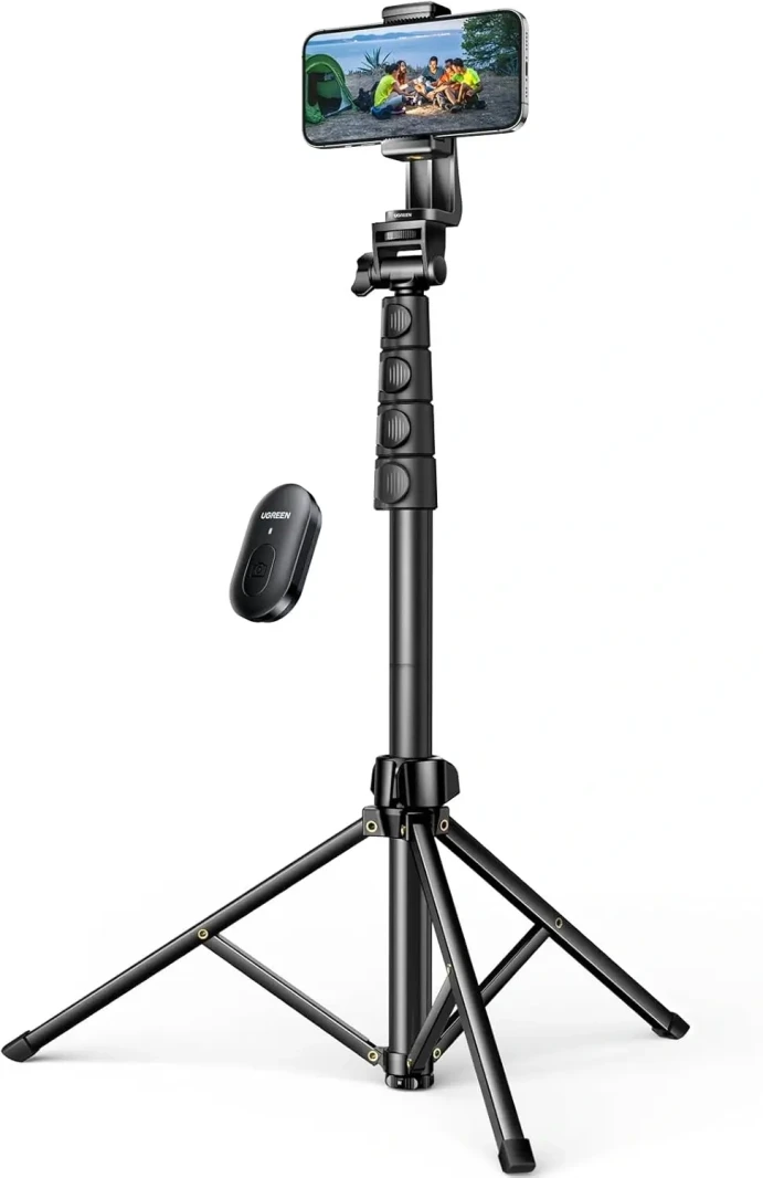 UGREEN 15609 70-inch Aluminum Phone Tripod with Bluetooth Remote